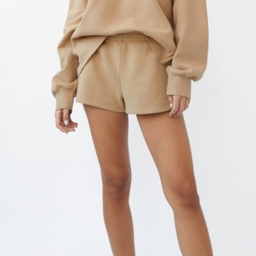 TNA Airy Perfect Hi Shorts